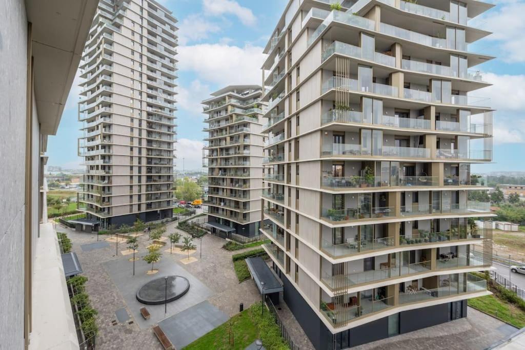 We Home - Uptown74 Bloom Apartment - Milano المظهر الخارجي الصورة